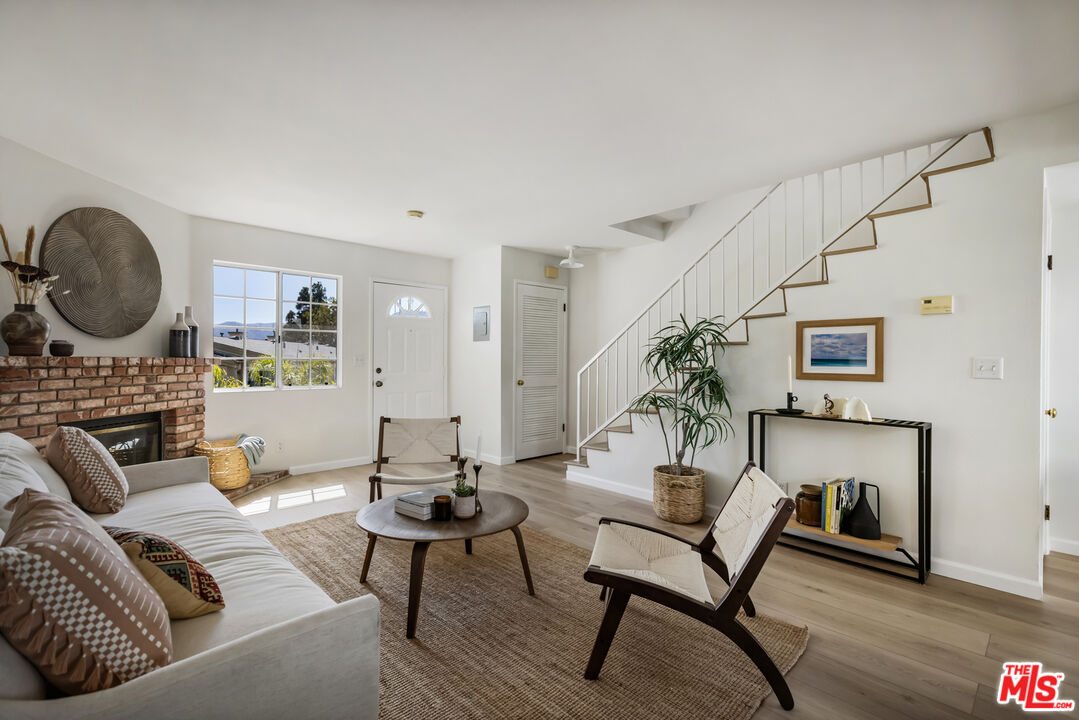 4530 Ramsdell Ave Unit: 11