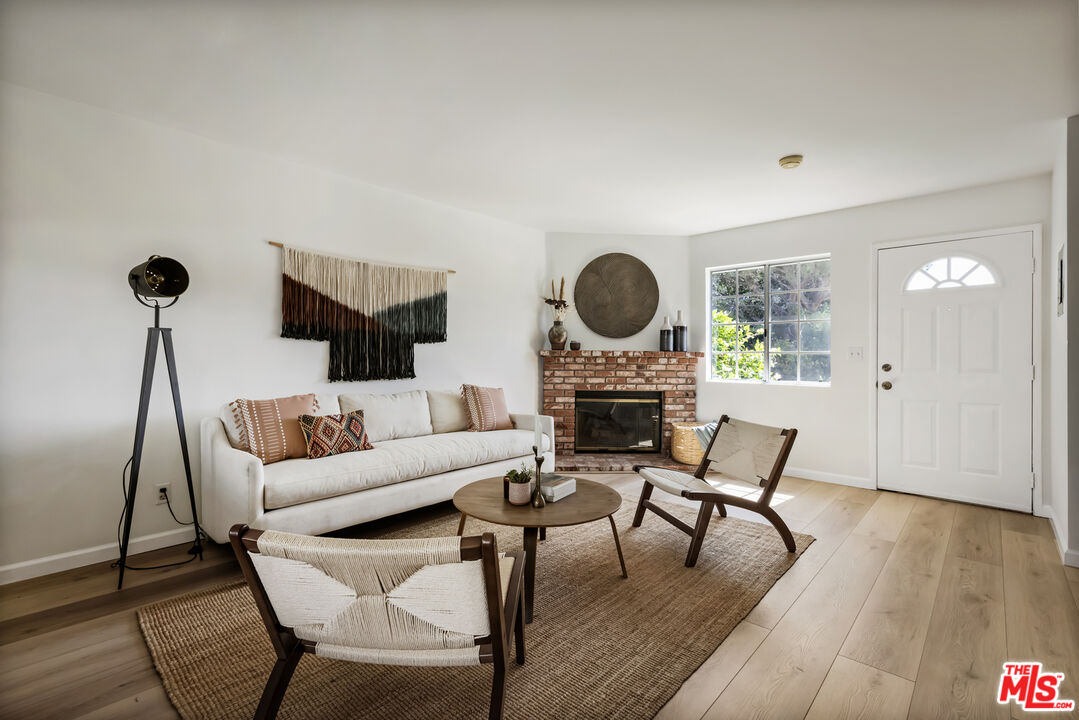 4530 Ramsdell Ave Unit: 11