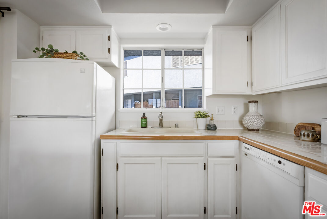 4530 Ramsdell Ave Unit: 11