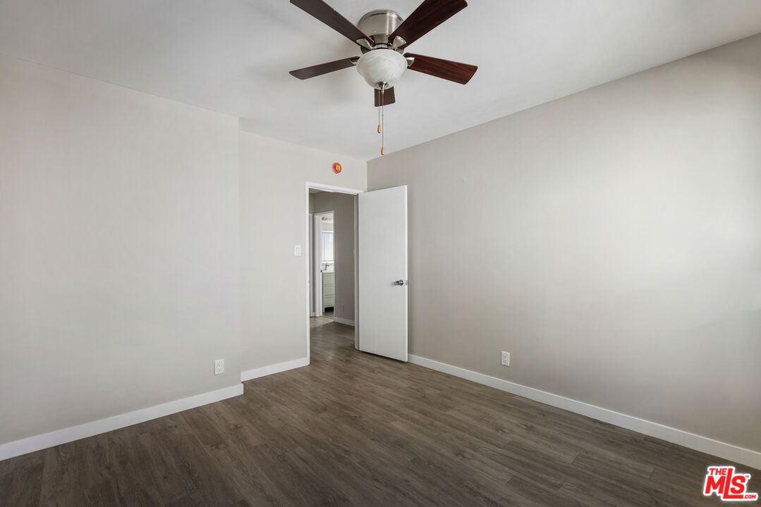 925 N Curson Ave Unit: 8