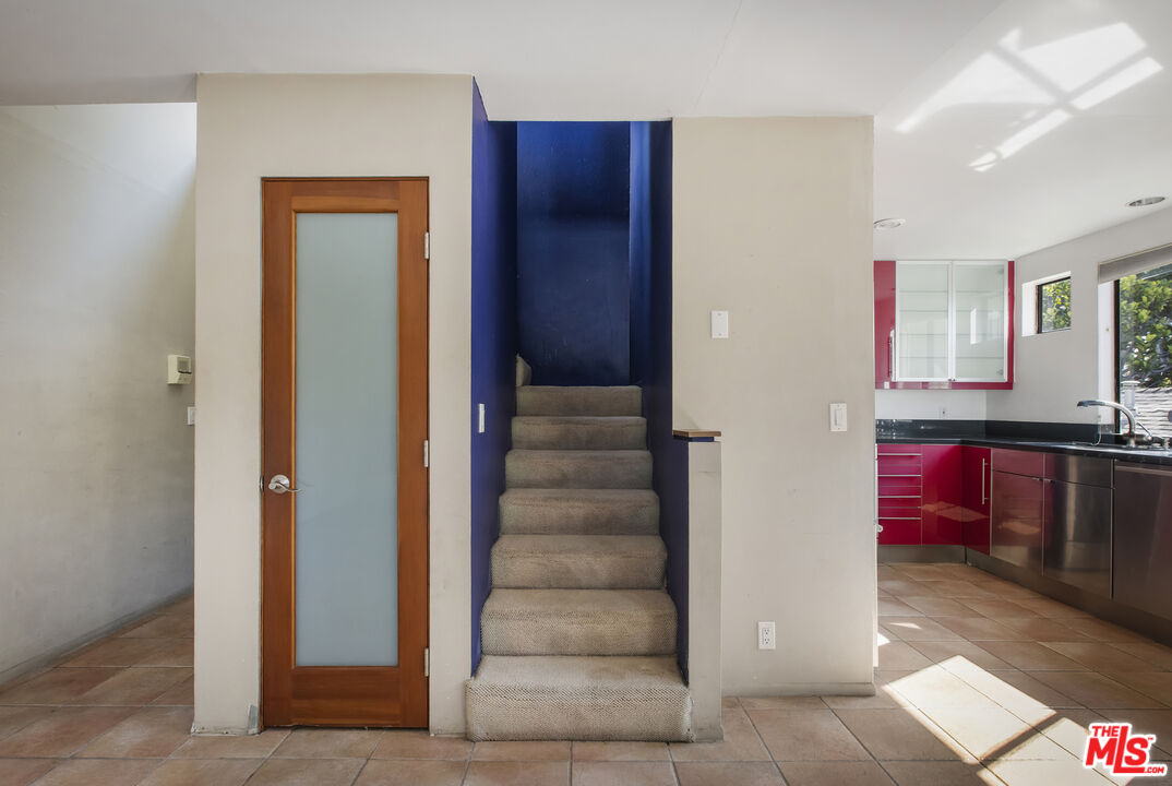 1017 Pearl St Unit: E