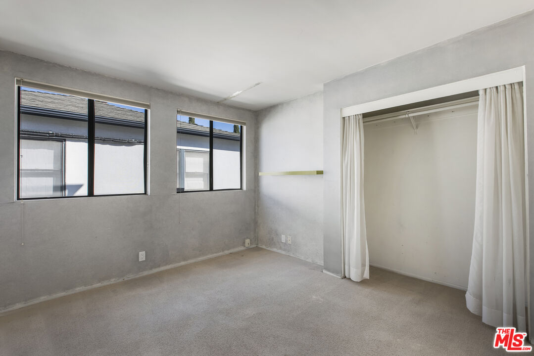 1017 Pearl St Unit: E