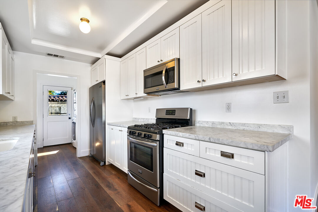 1430 S Sierra Bonita Ave