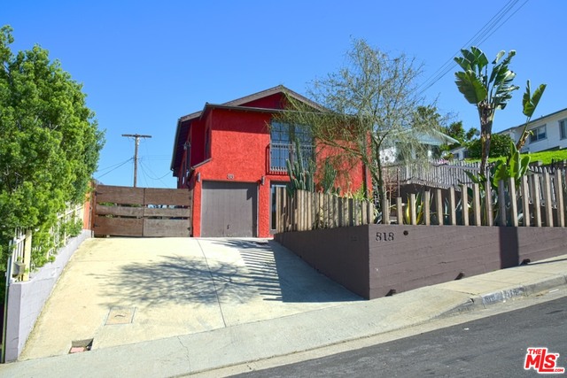818 N Avenue 52