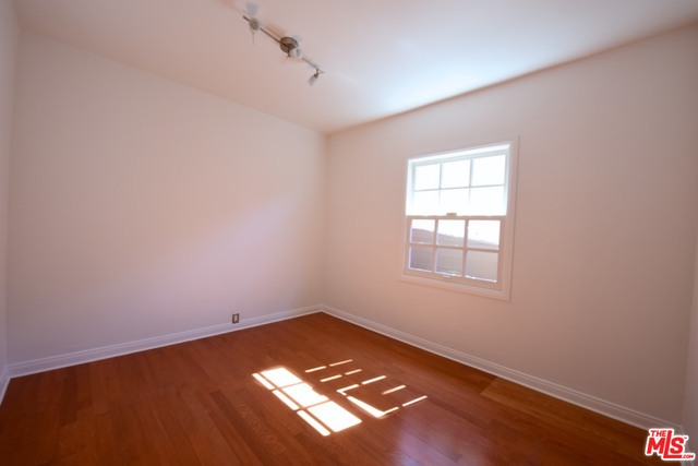 818 N Avenue 52