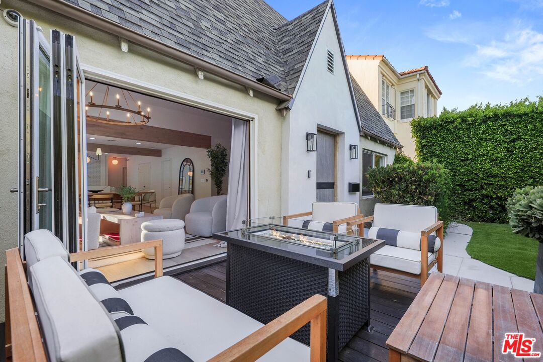 1155 S Rimpau Blvd