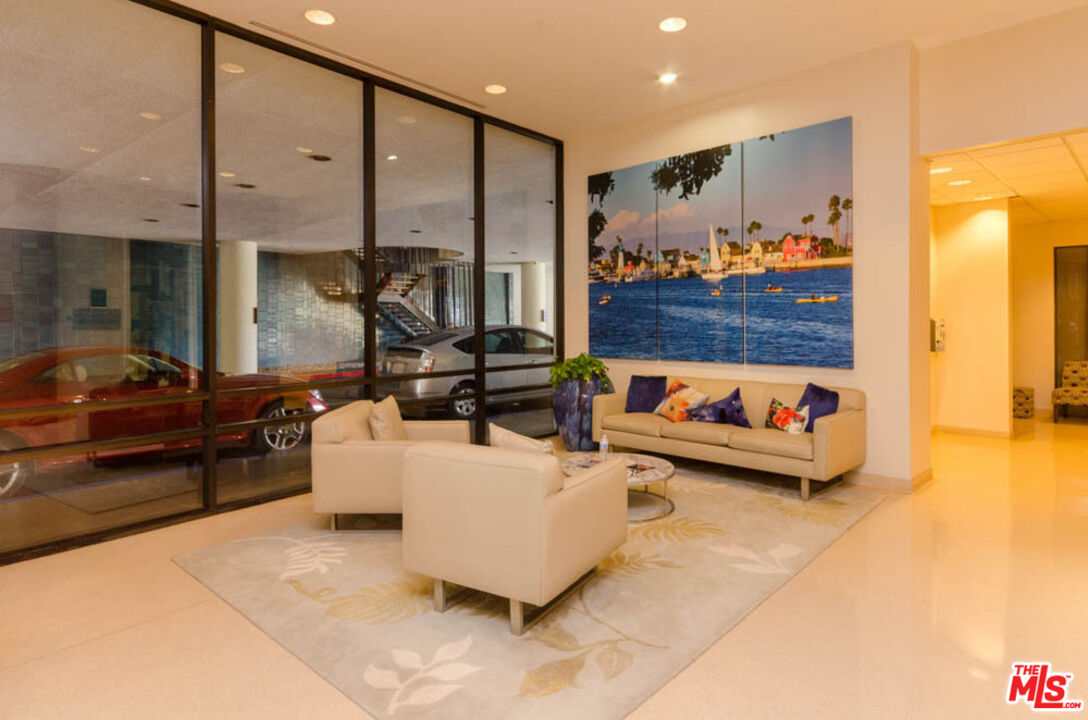 4267 Marina City Dr Unit: PH 5