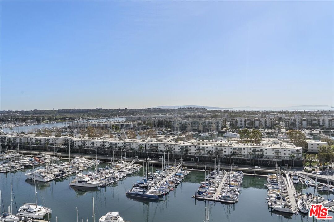 4267 Marina City Dr Unit: PH 5