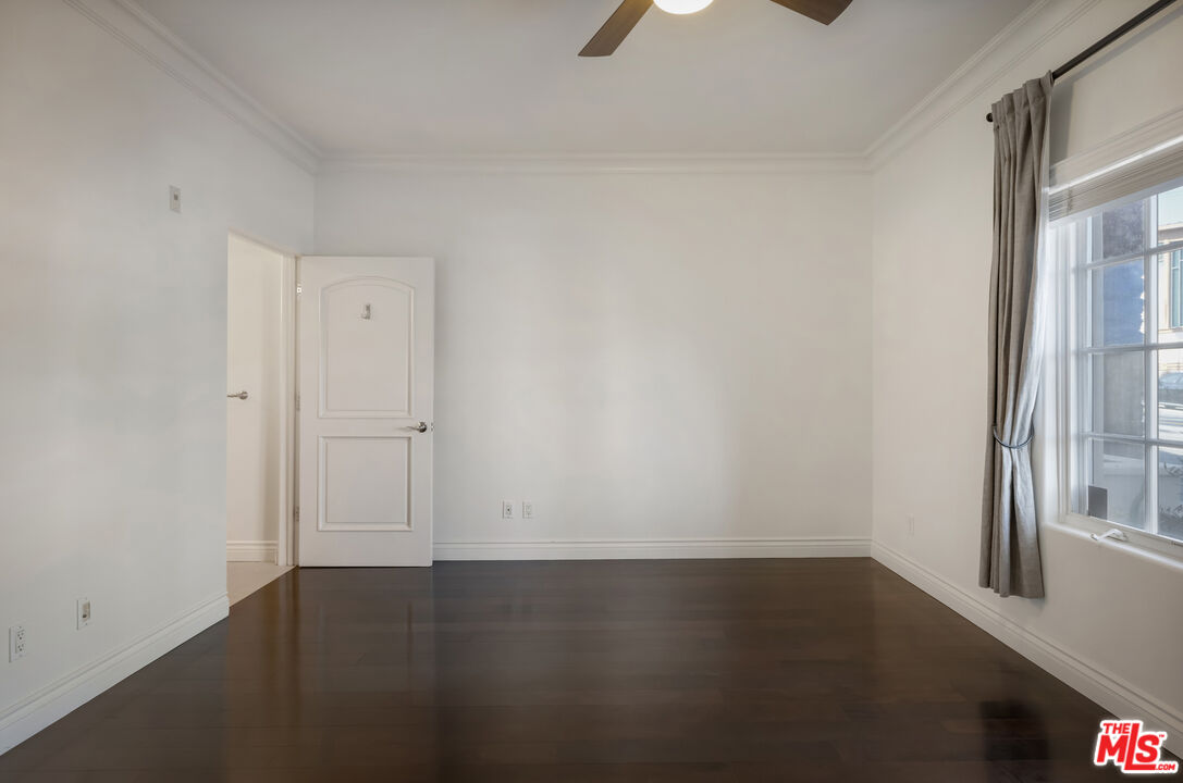 851 N San Vicente Blvd Unit: 102