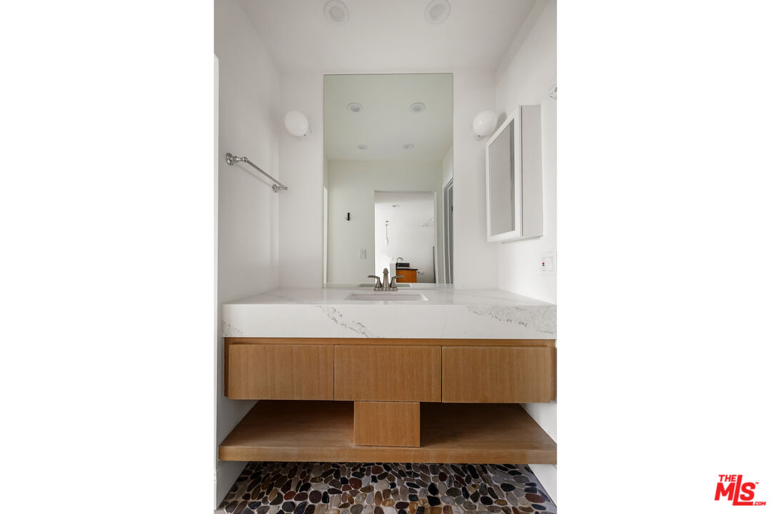10982 Roebling Ave Unit: 436