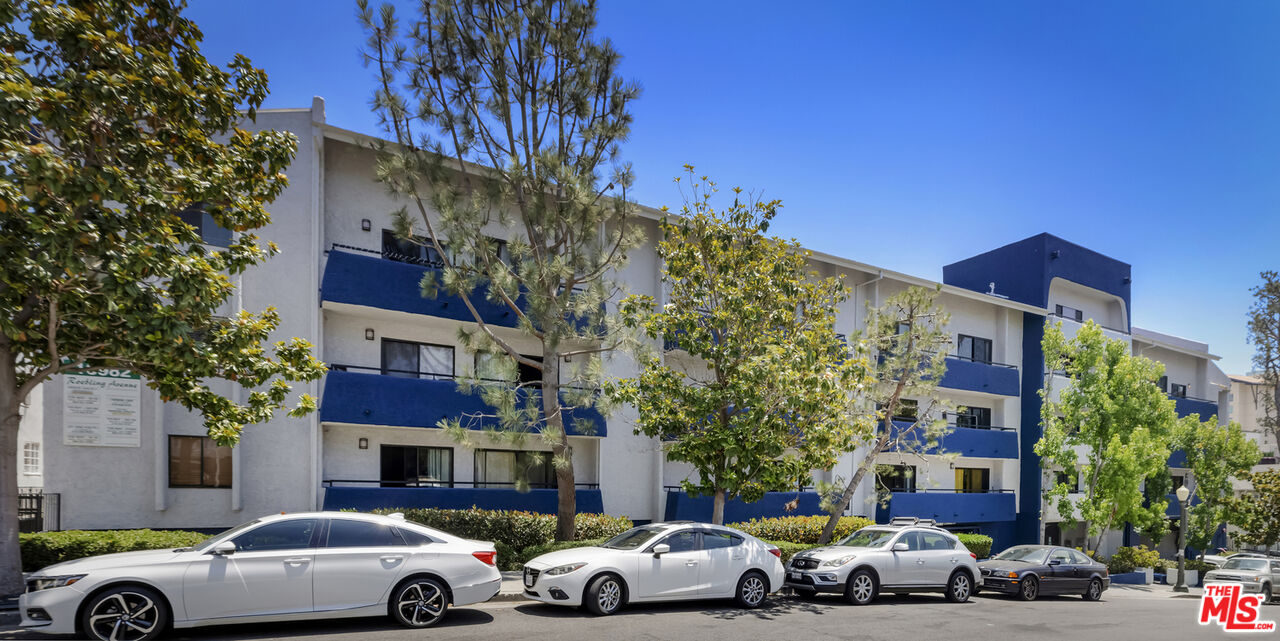 10982 Roebling Ave Unit: 436