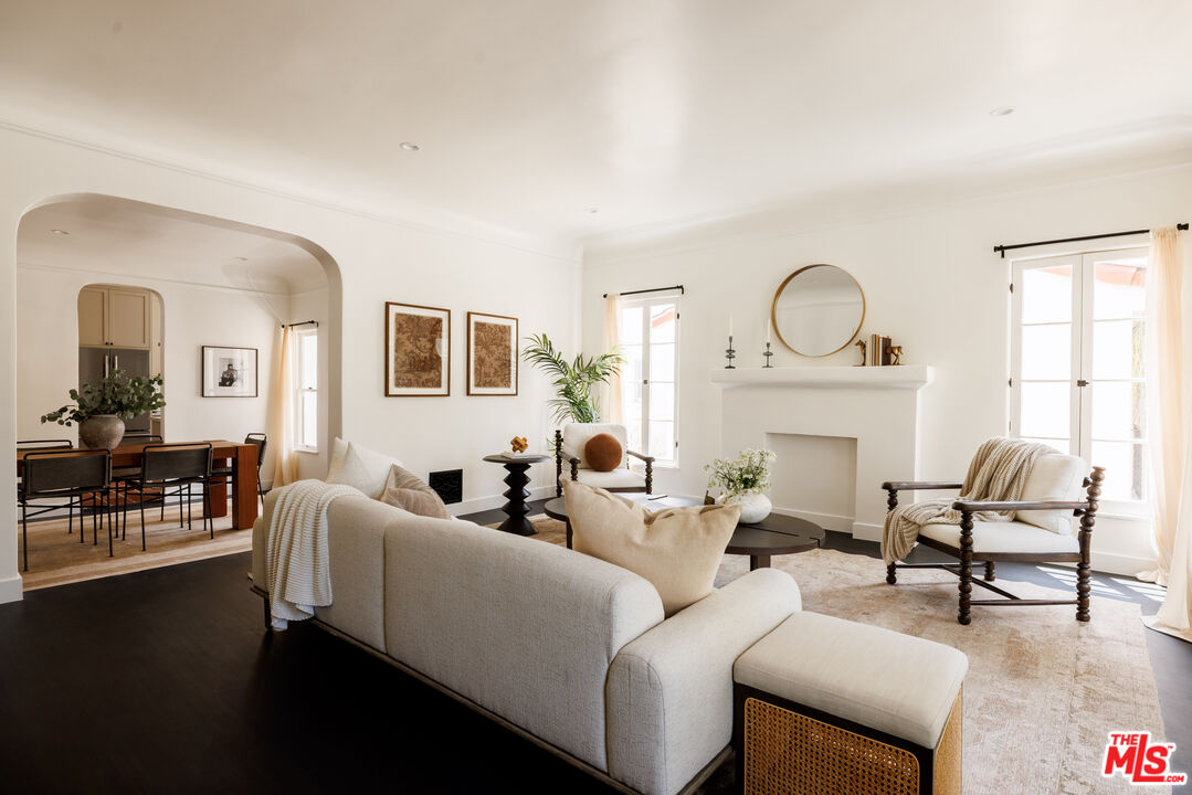 1226 Smithwood Dr Unit: 4