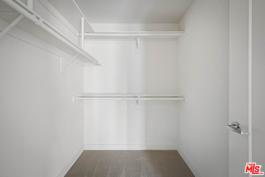 436 S VIRGIL AVE Unit: PH10