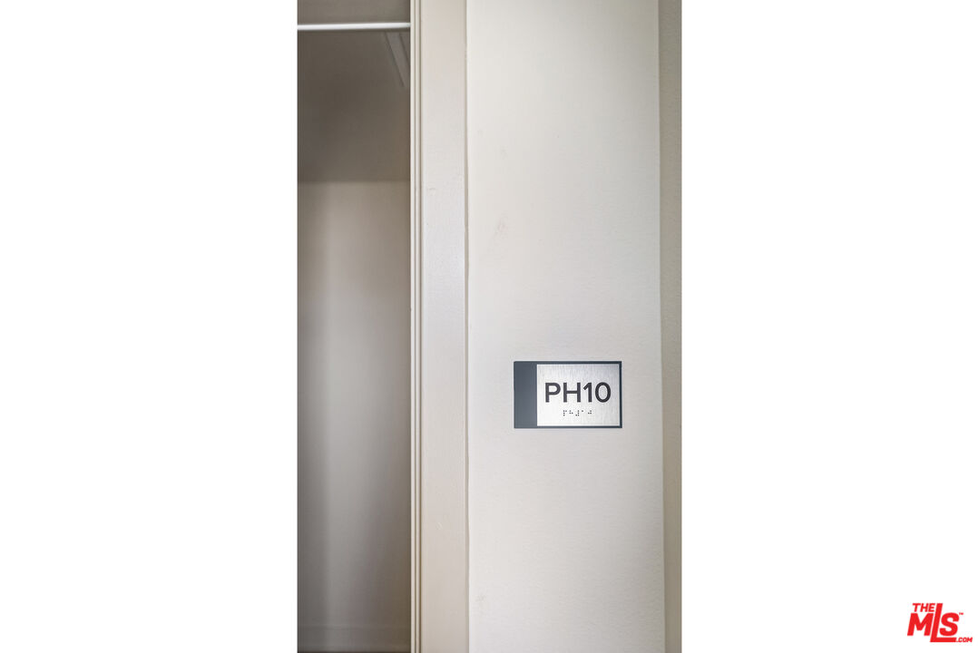 436 S VIRGIL AVE Unit: PH10