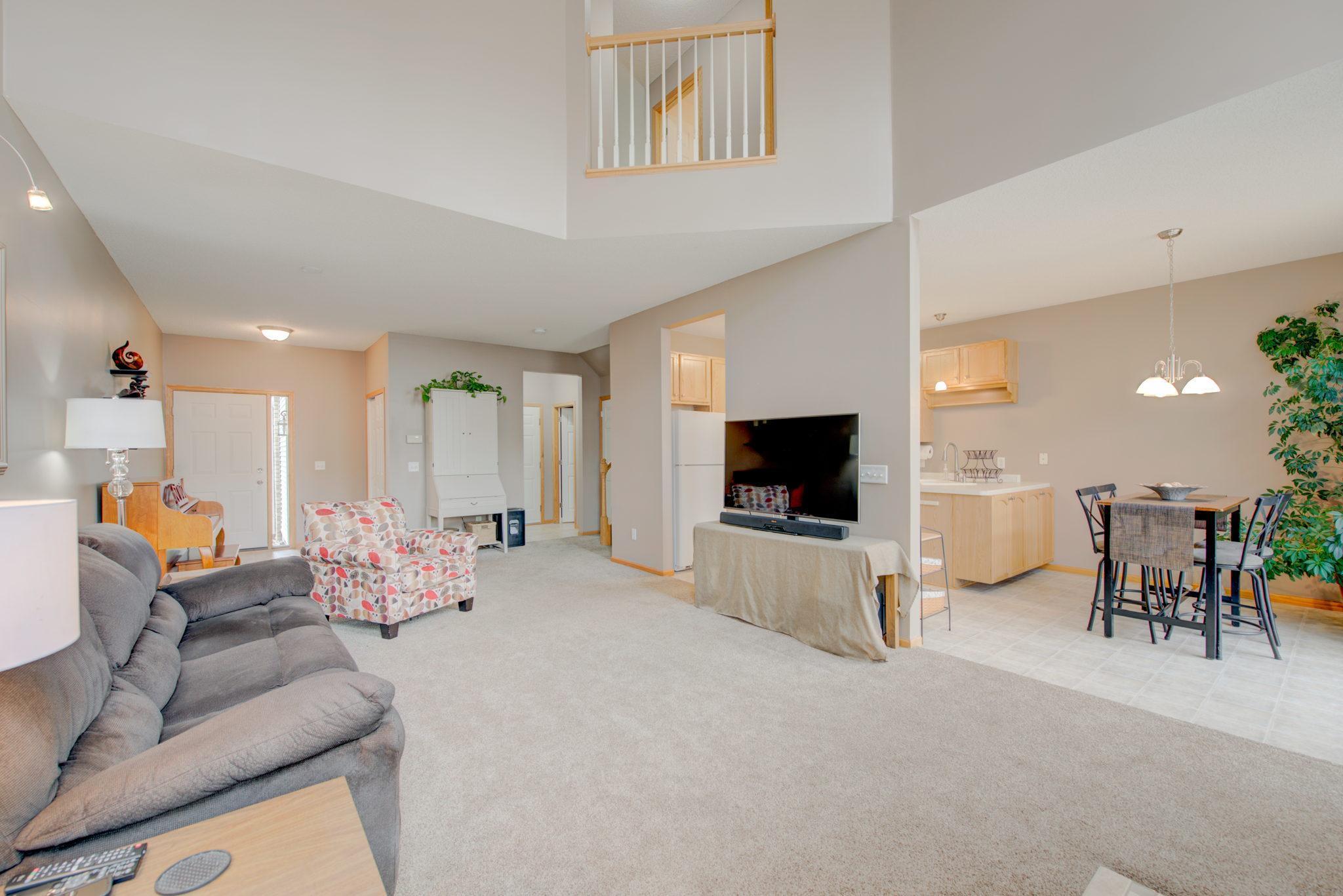 1367 White Oak Drive