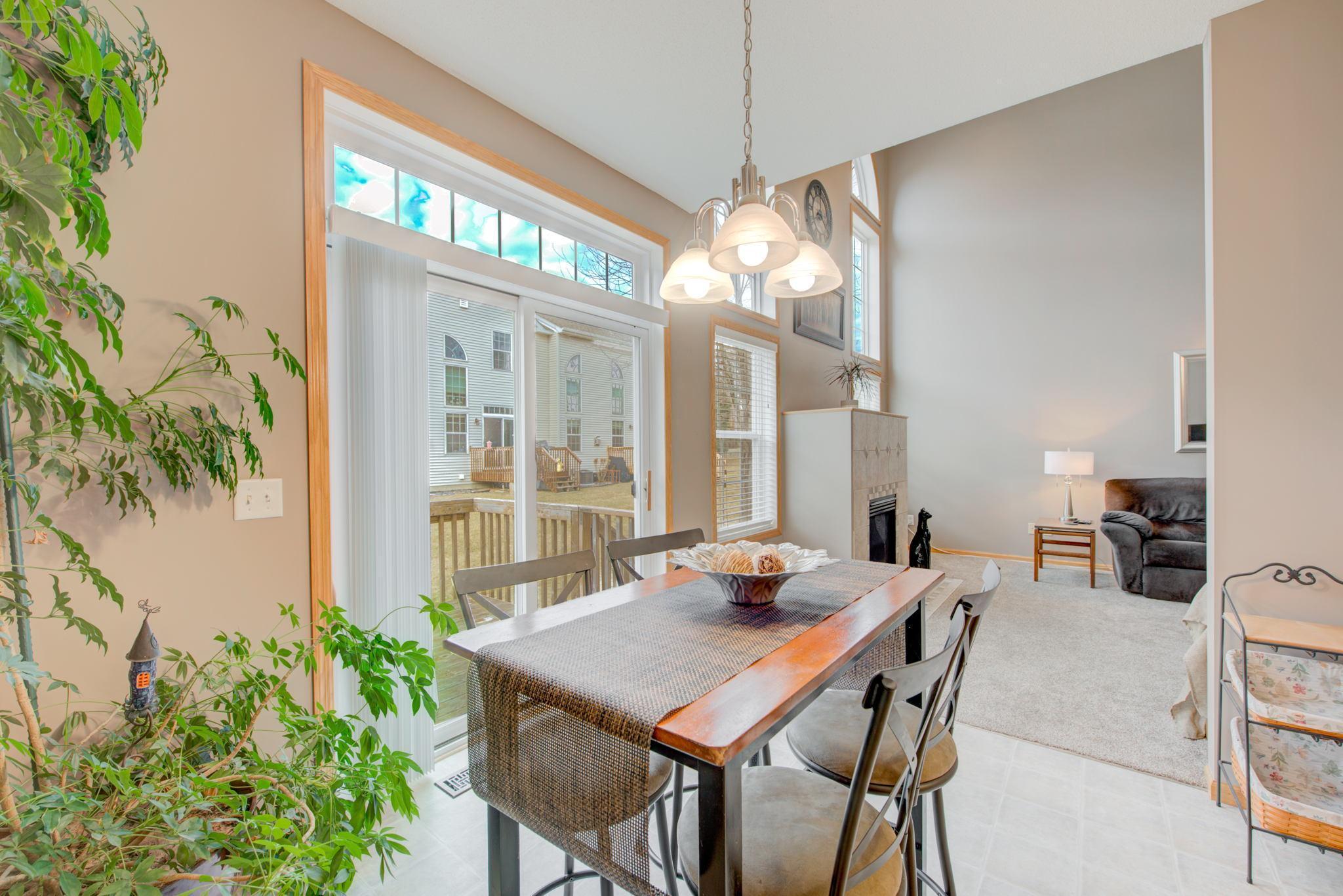 1367 White Oak Drive