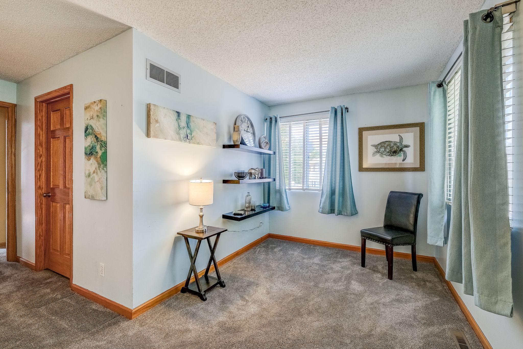 1457 Goodwin Avenue N