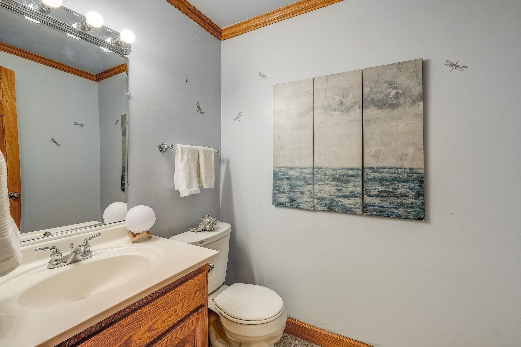 1457 Goodwin Avenue N