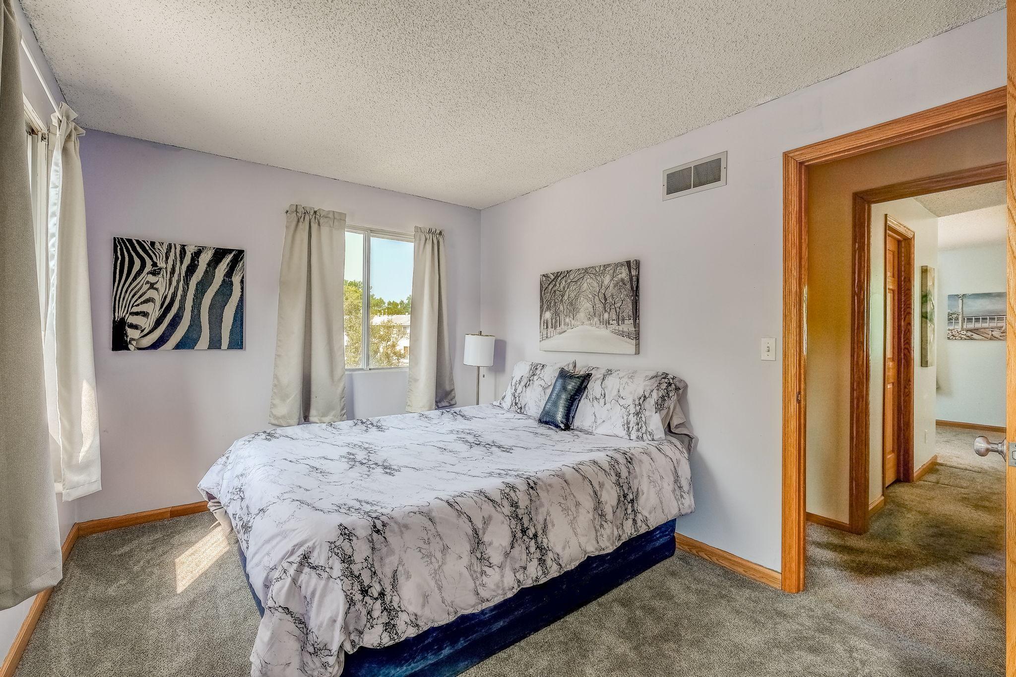 1457 Goodwin Avenue N