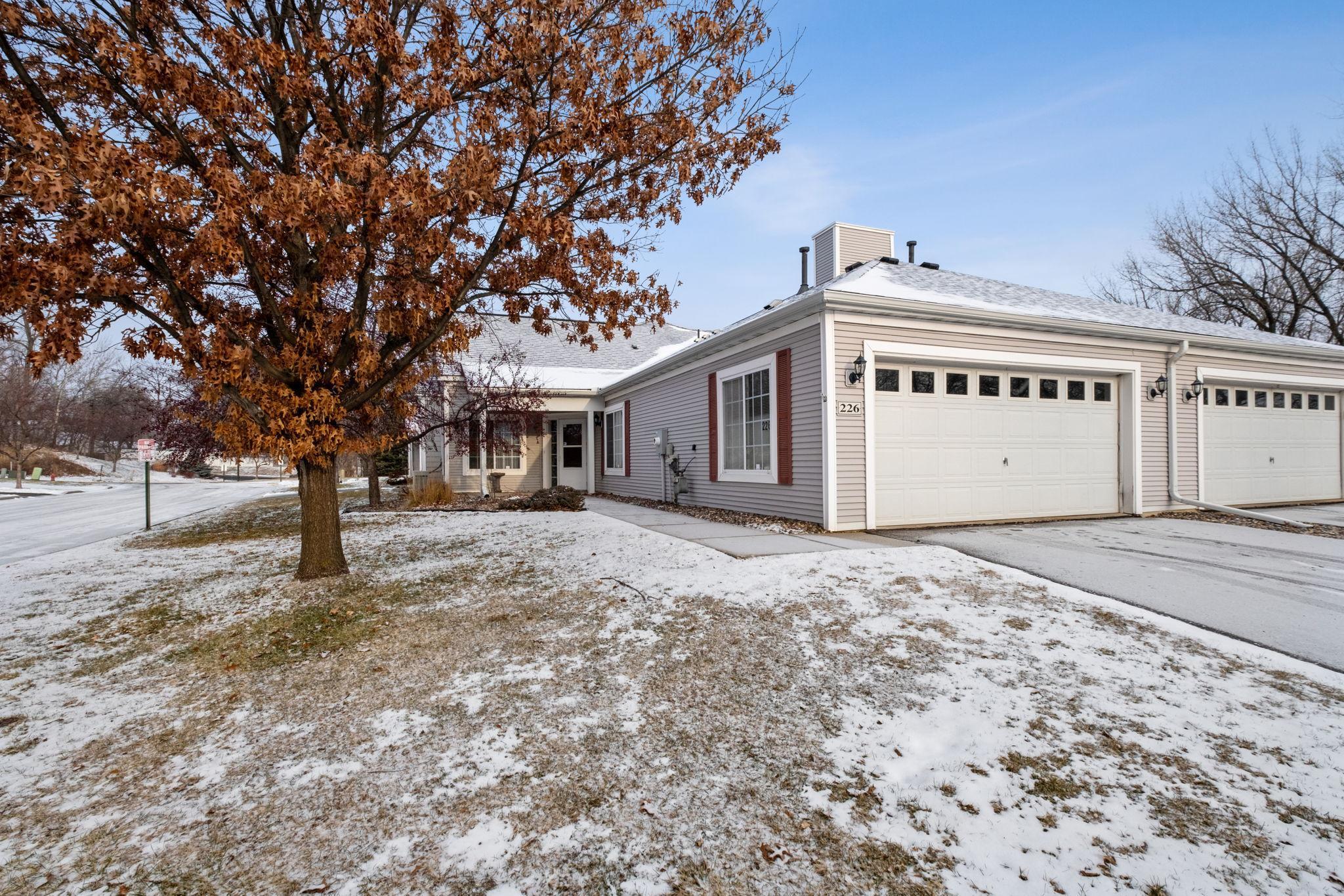 226 Emerson Avenue E