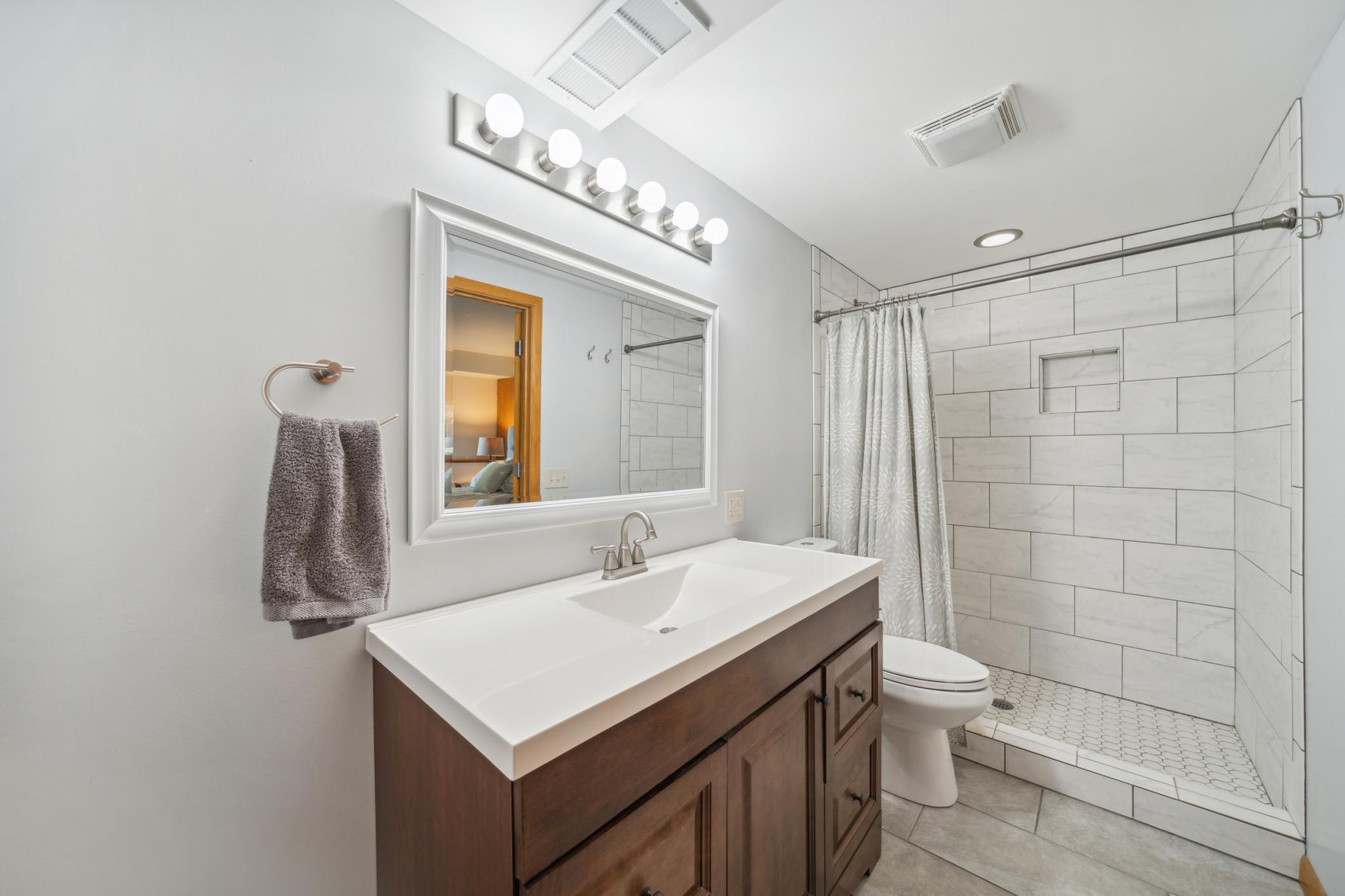 9755 Upper 205th Street W