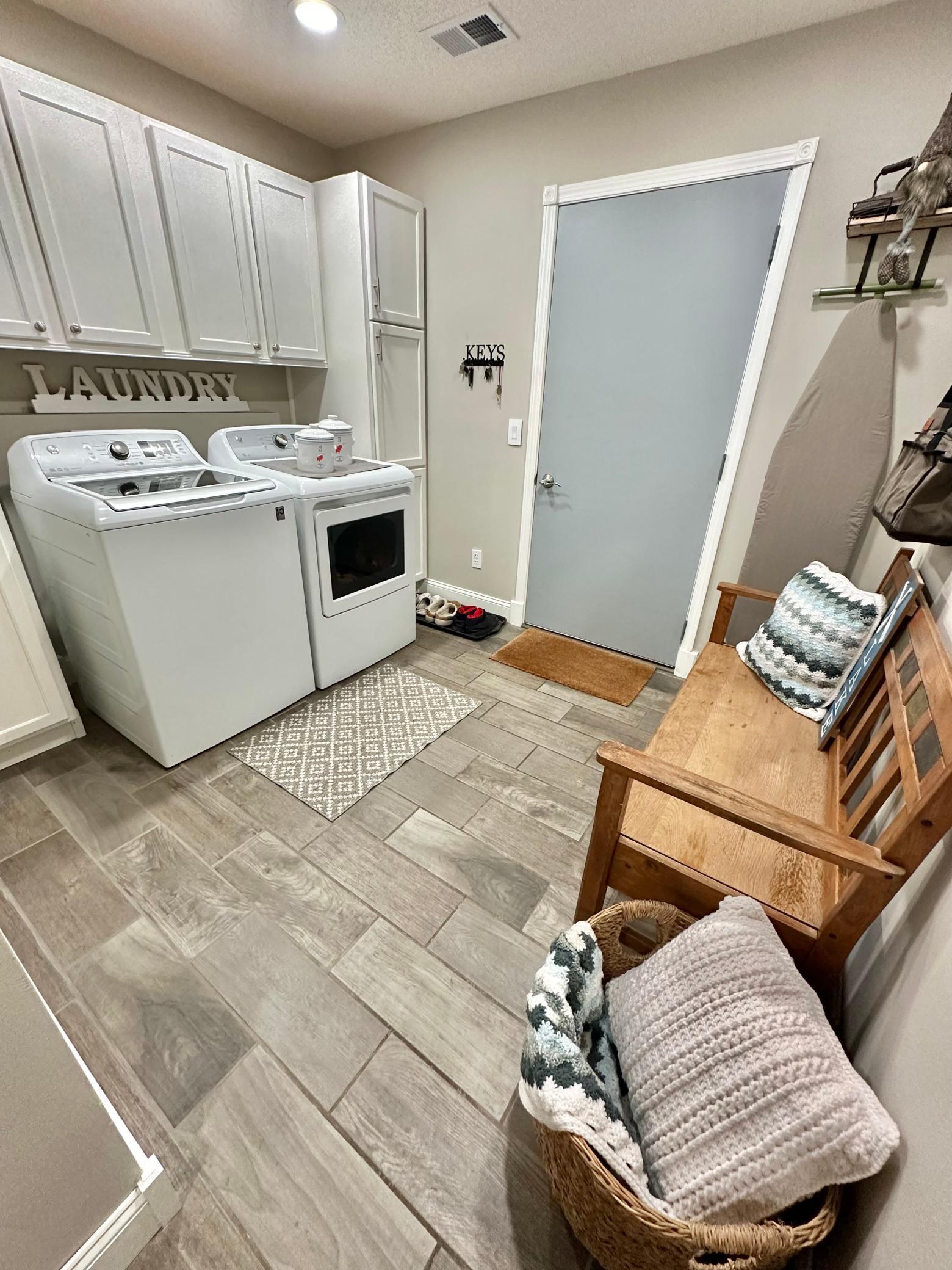 15672 Crocus Court W