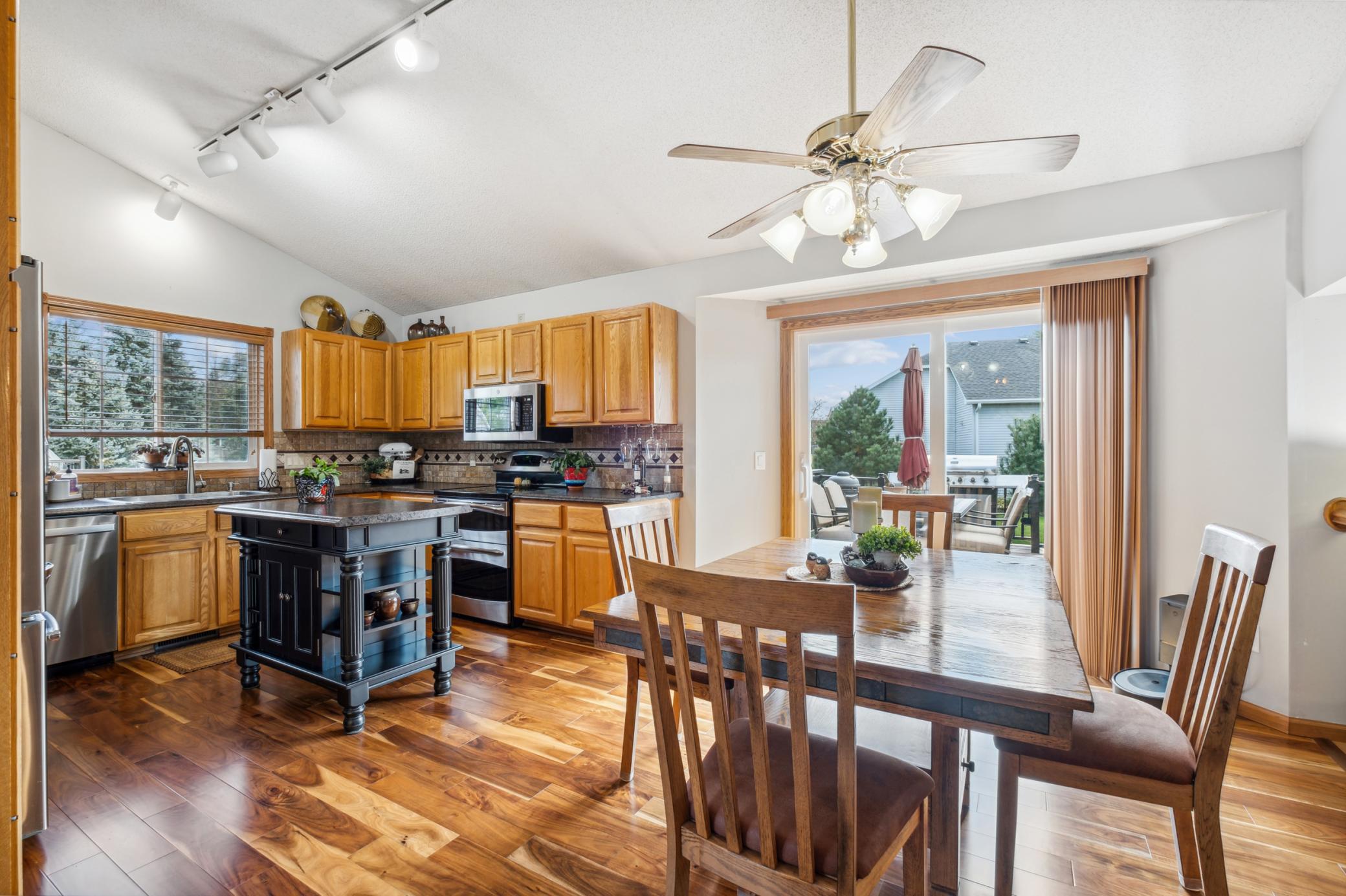 15672 Crocus Court W