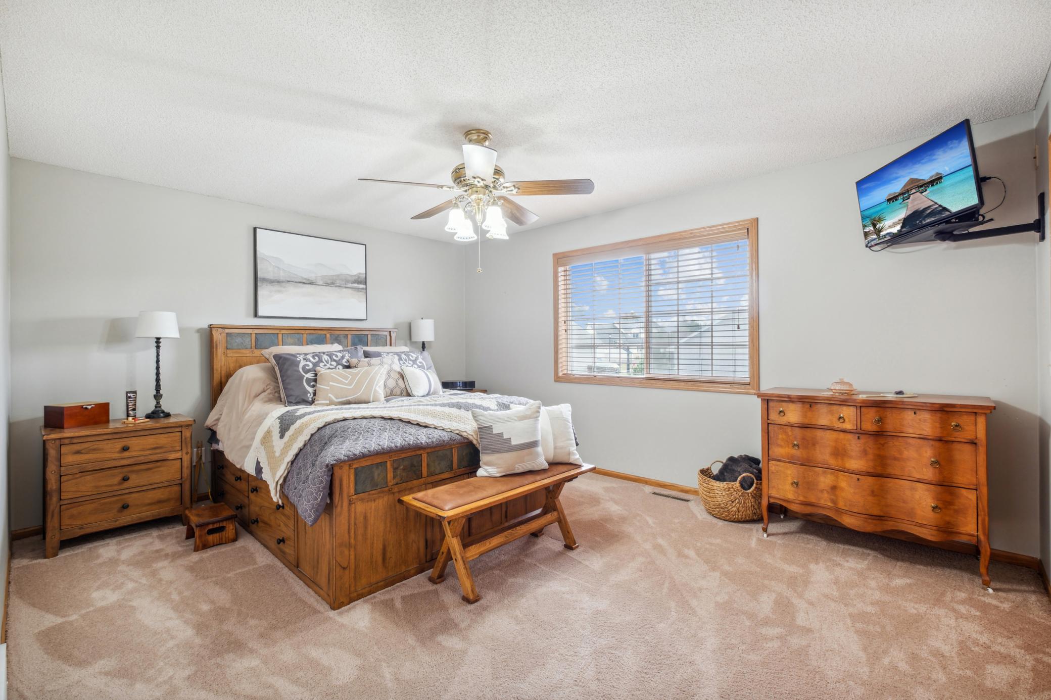 15672 Crocus Court W