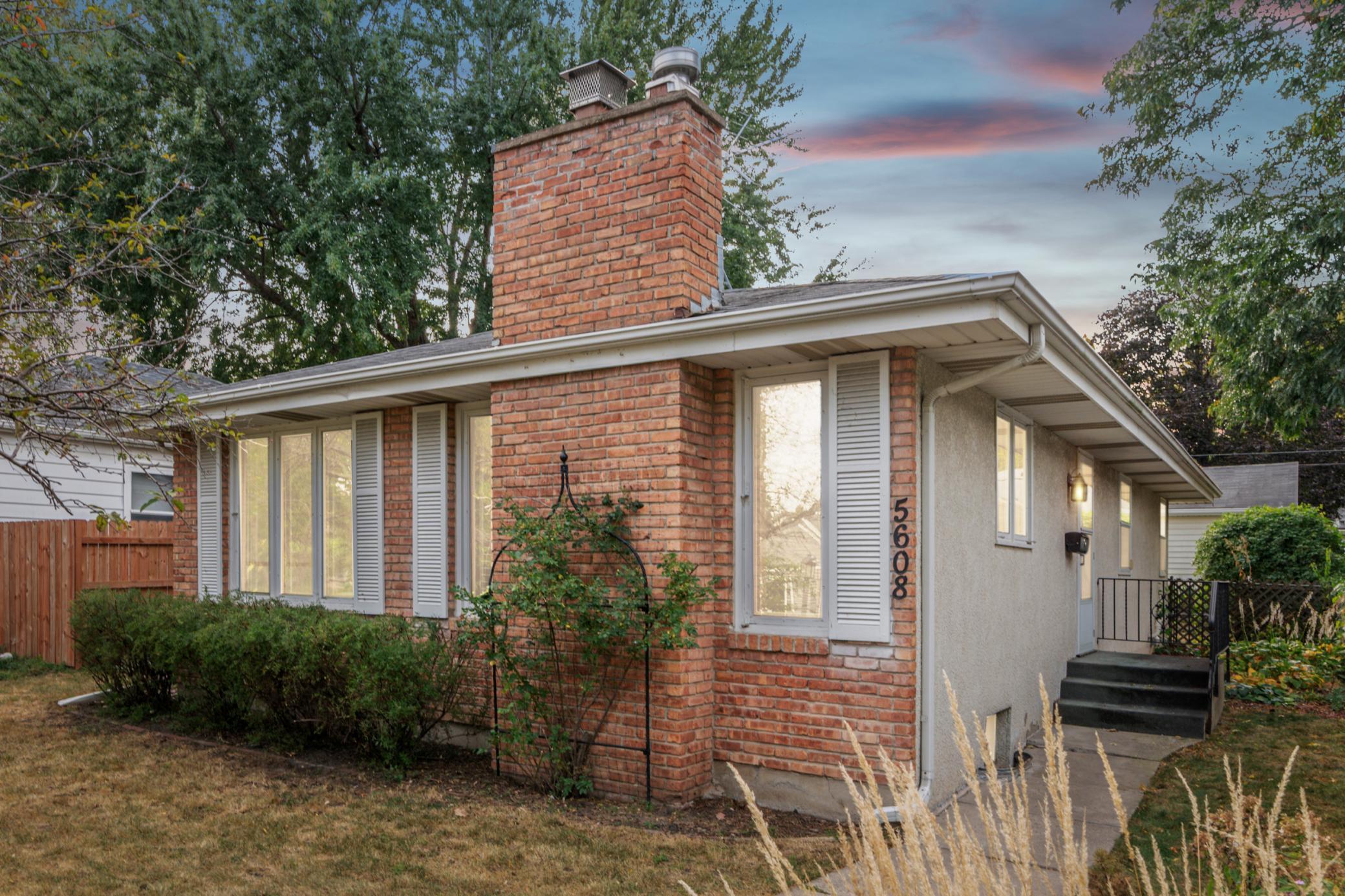 5608 S 26th Avenue S