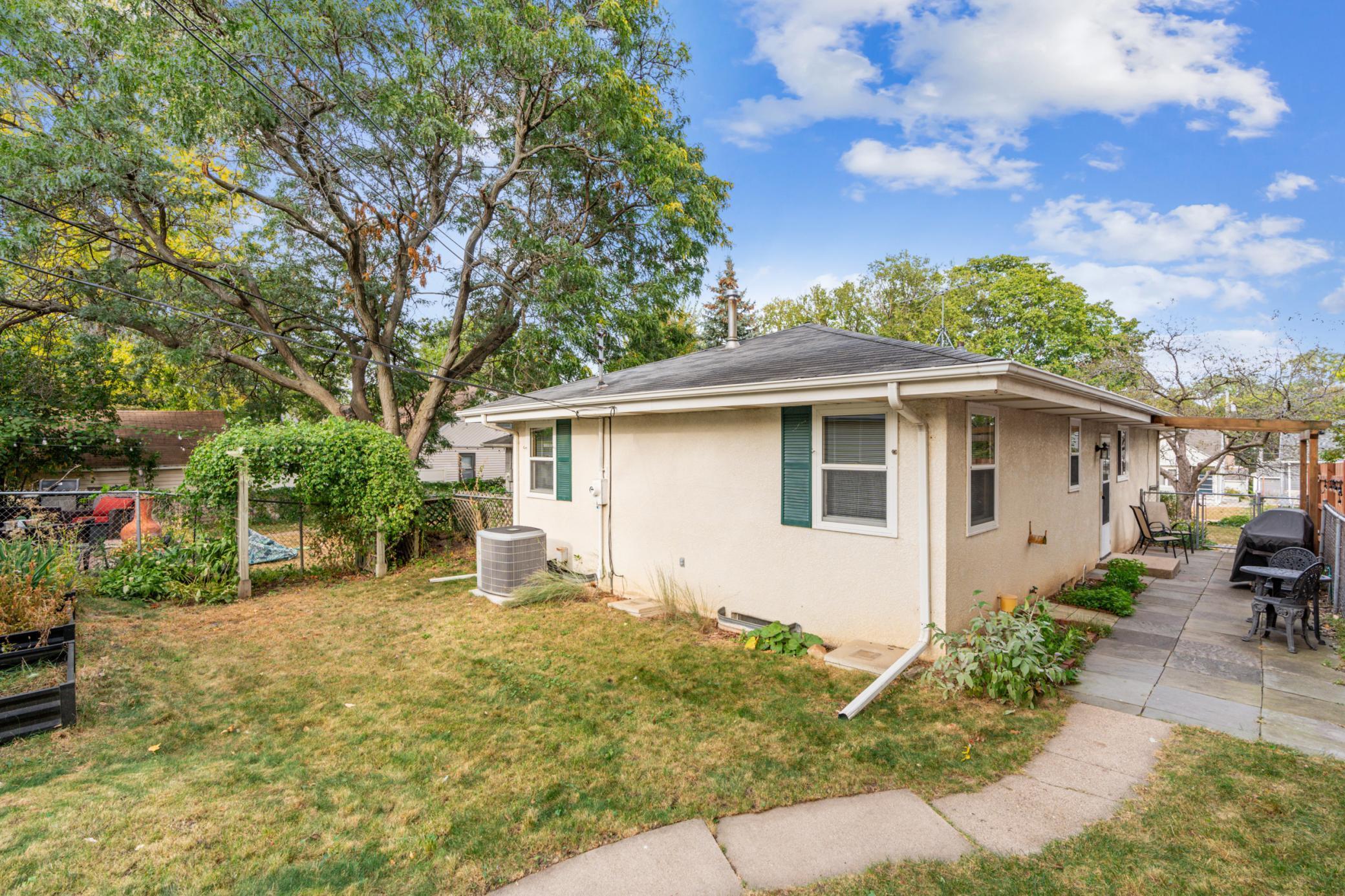 5608 S 26th Avenue S