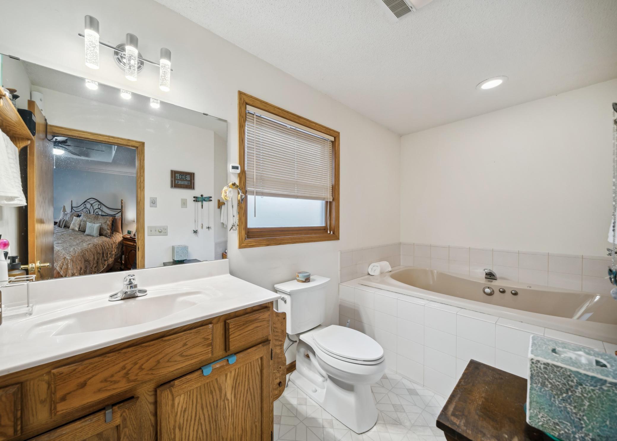 16025 Inglewood Drive