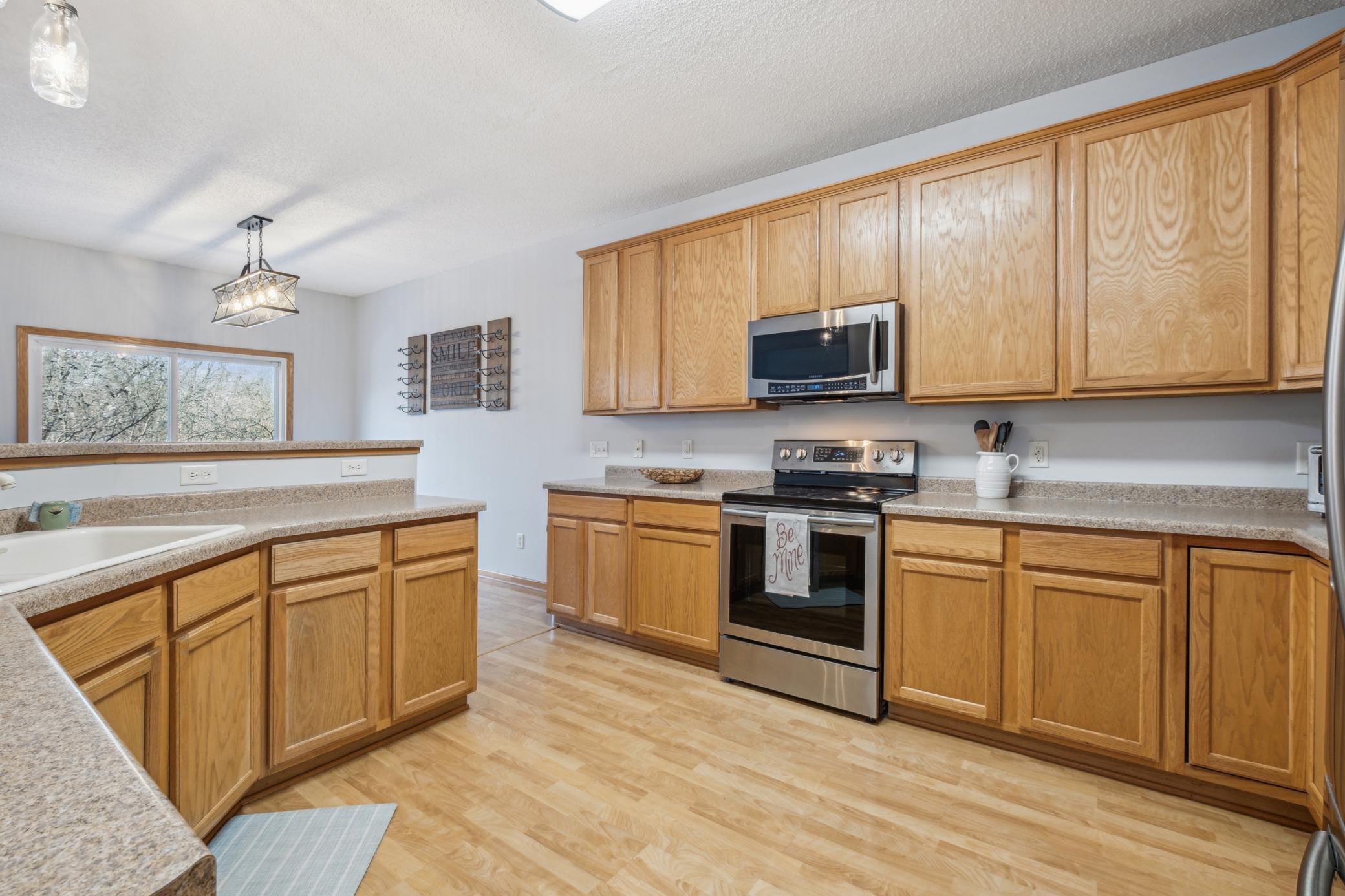 19957 Mckendry Path Unit: 1703