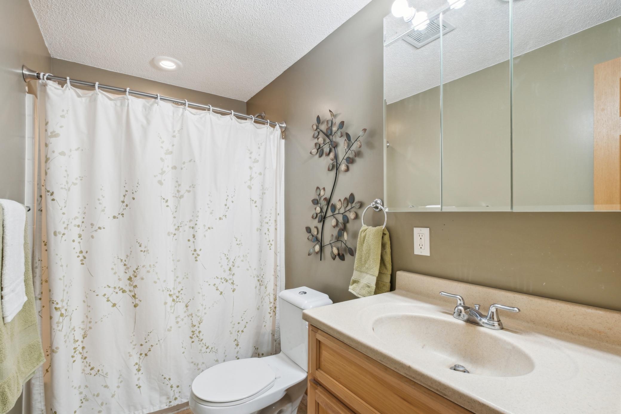 19957 Mckendry Path Unit: 1703