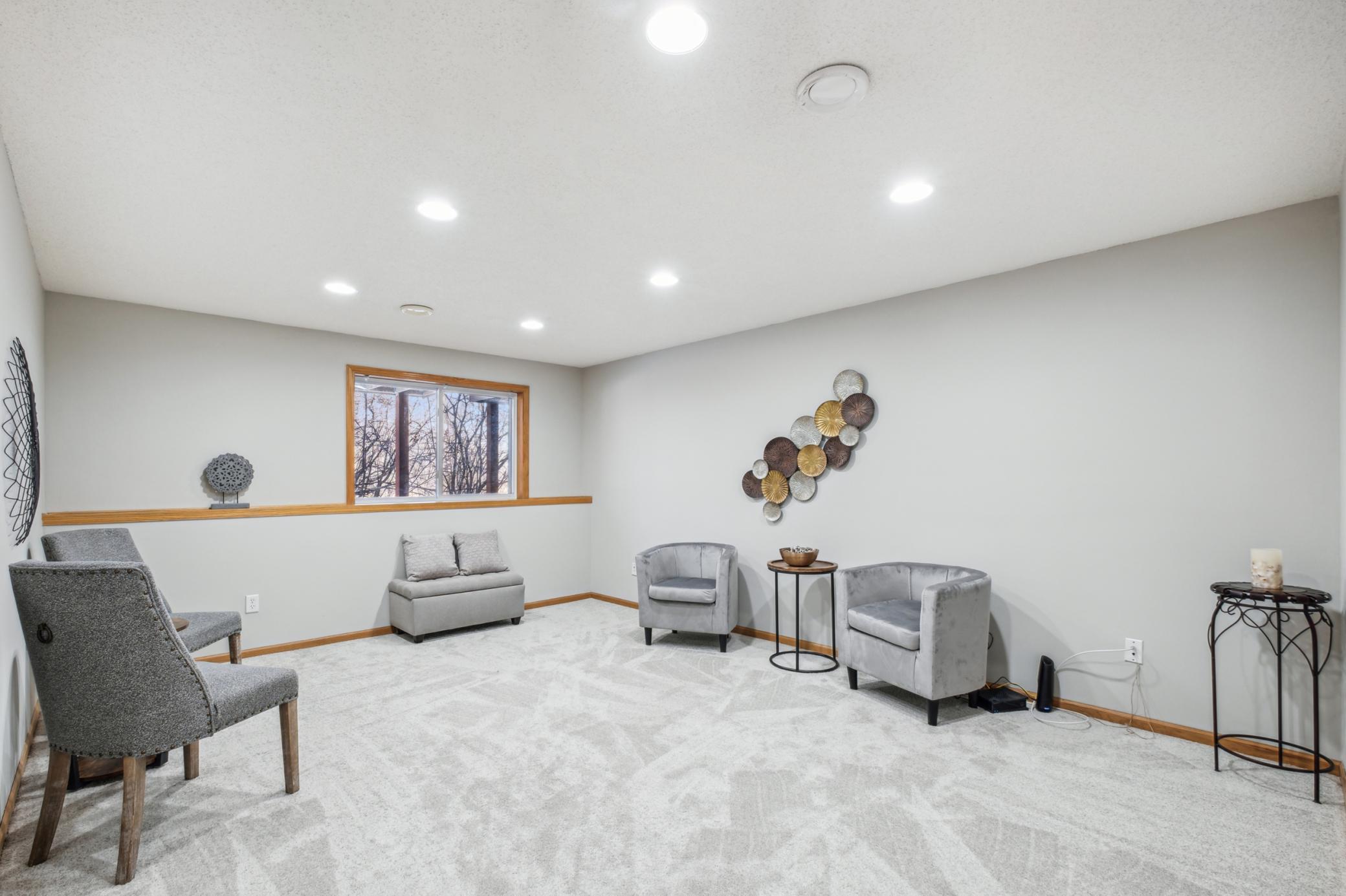 19957 Mckendry Path Unit: 1703