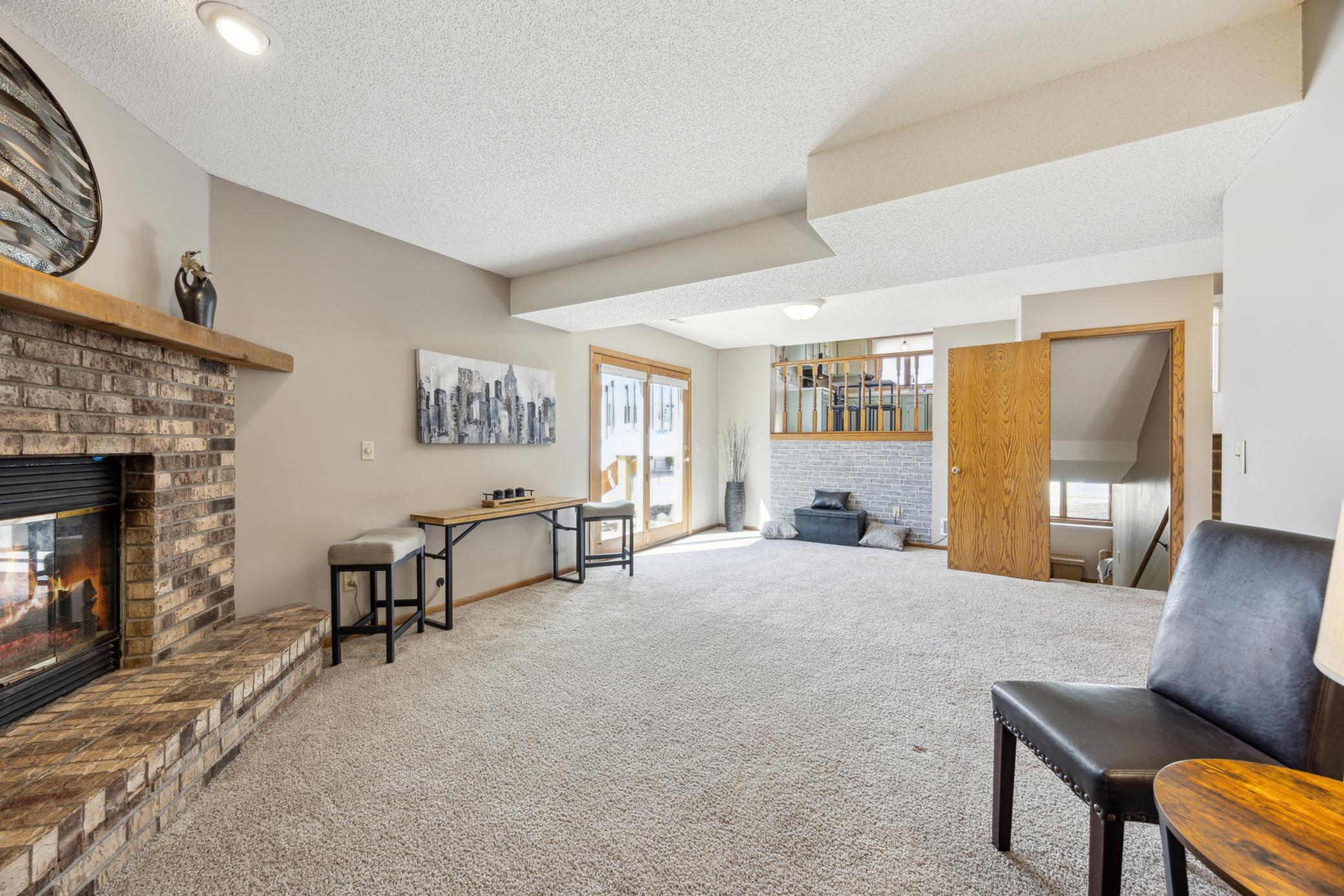 16190 Inglewood Drive