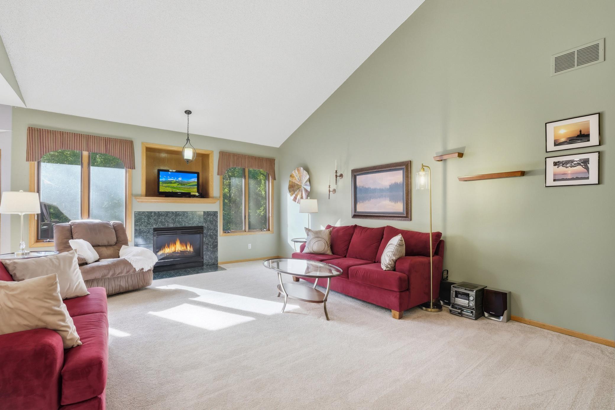 20698 Jasmine Circle