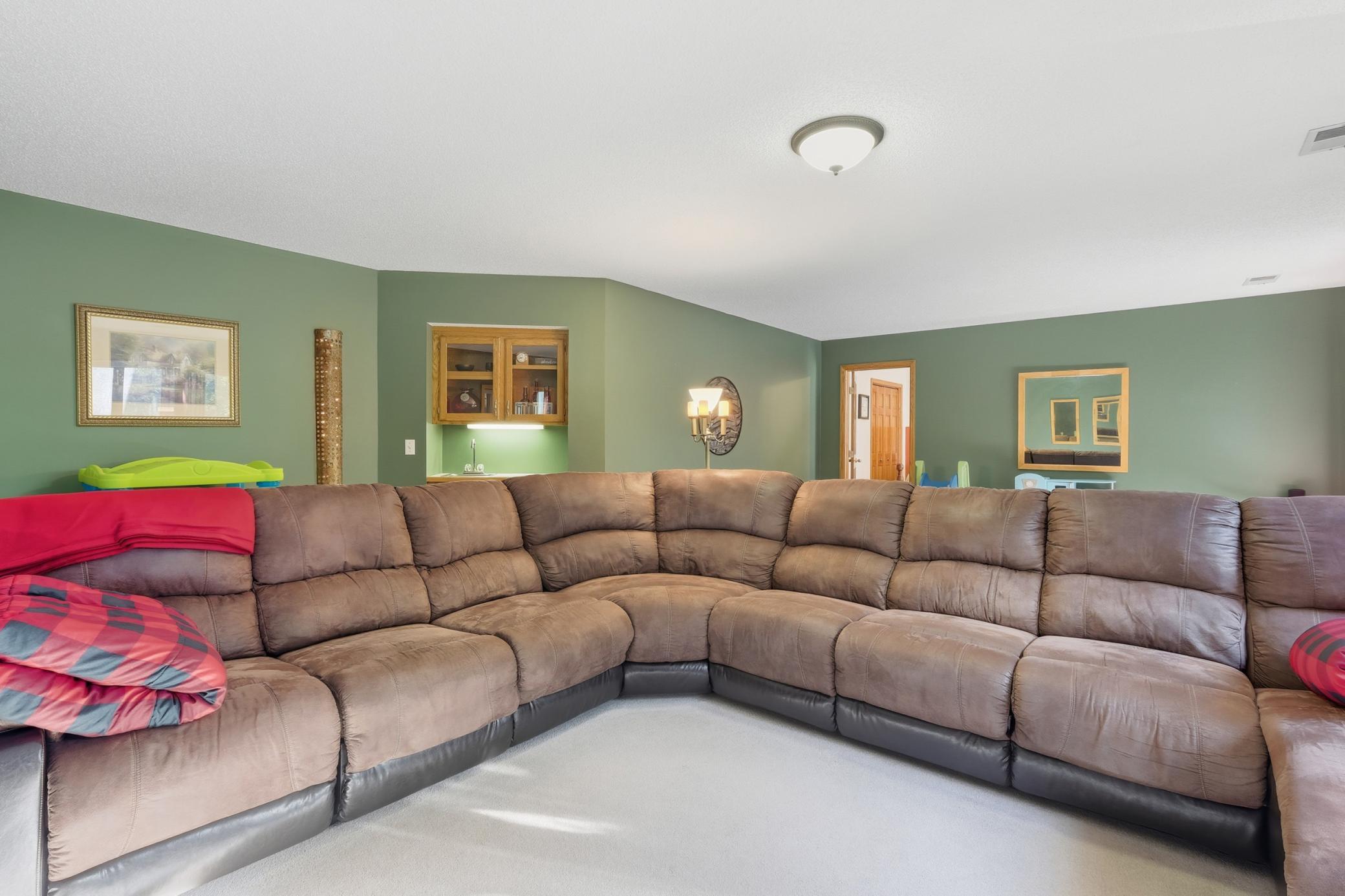 20698 Jasmine Circle