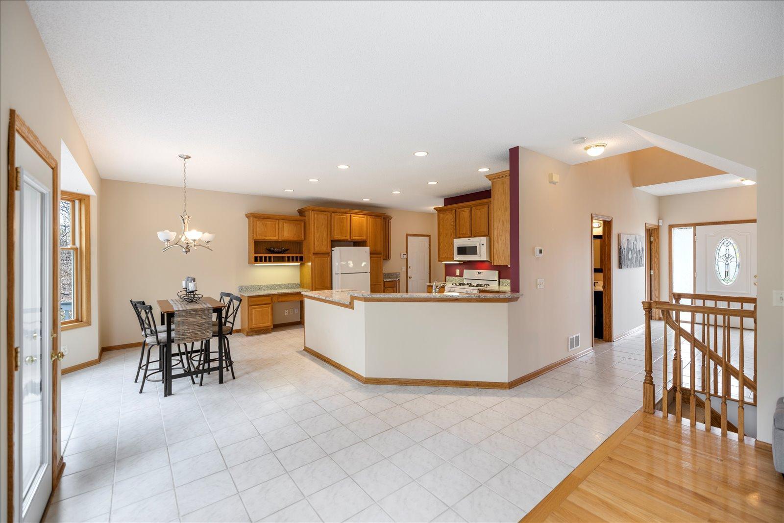 2225 75th Street E