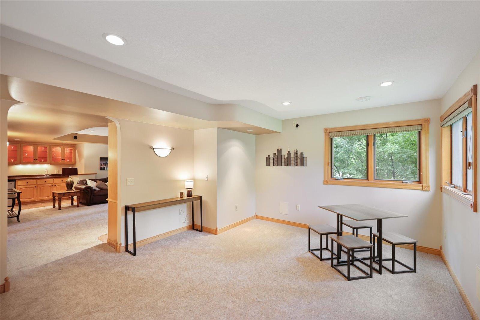 12093 Gantry Lane