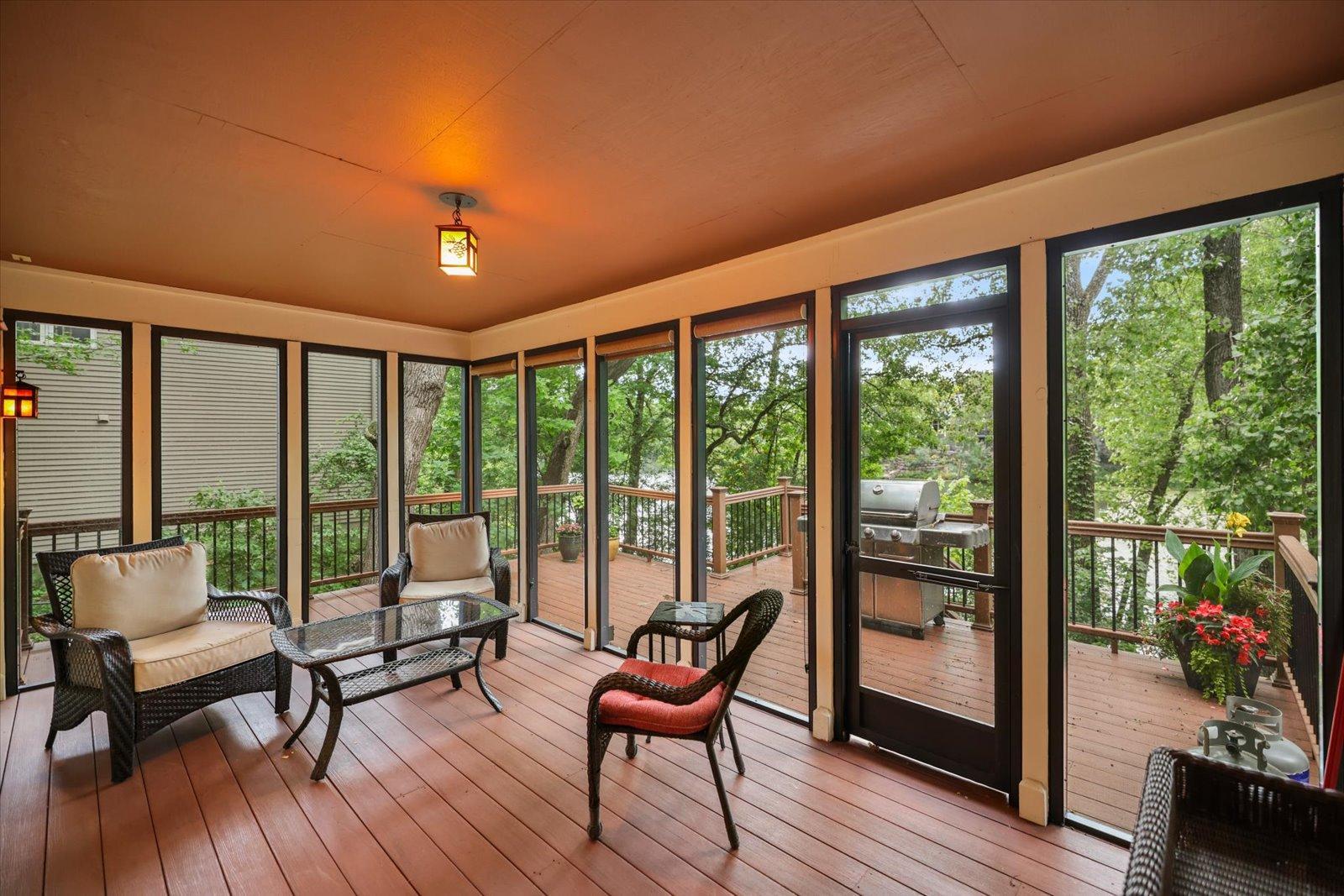 12093 Gantry Lane