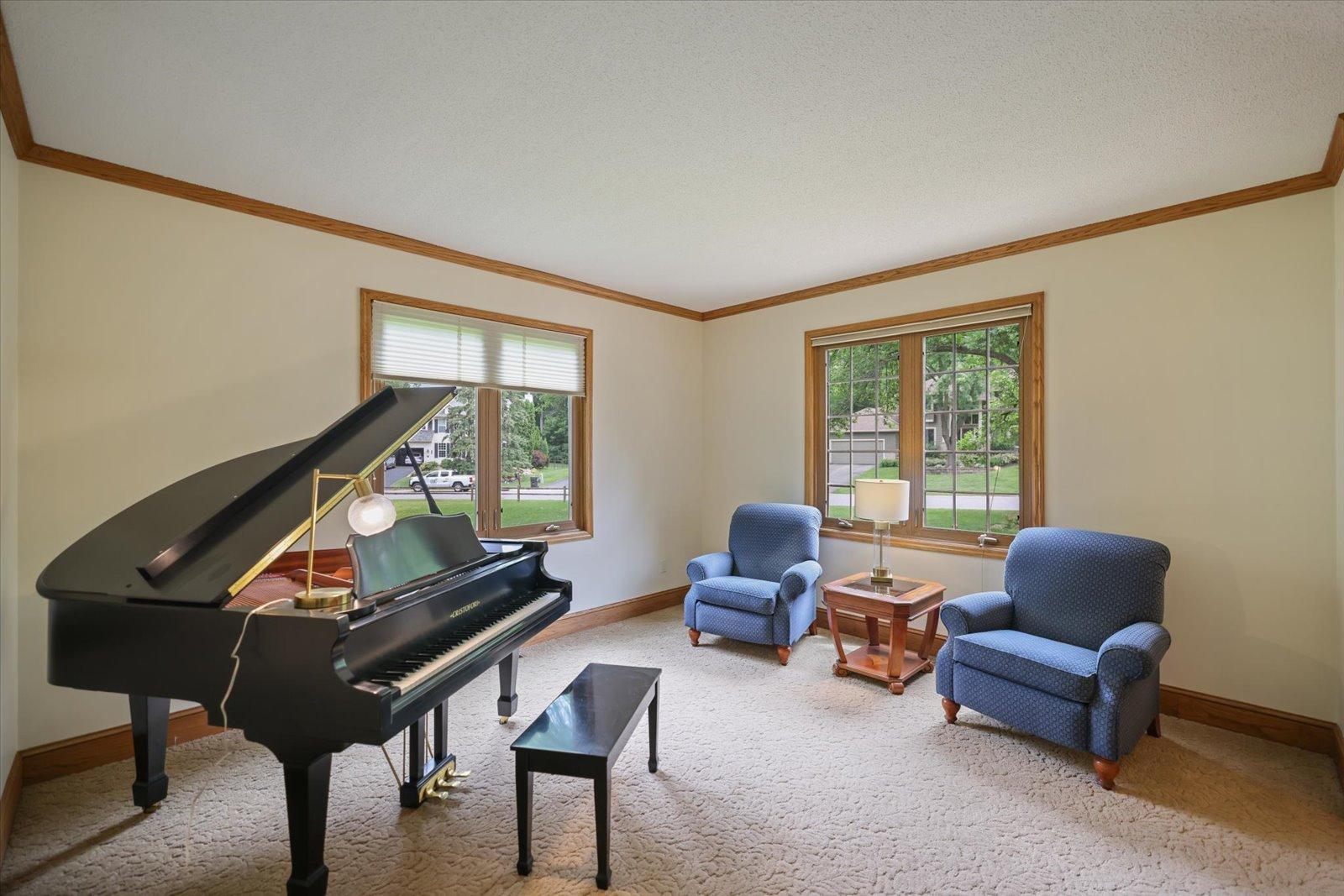 12093 Gantry Lane