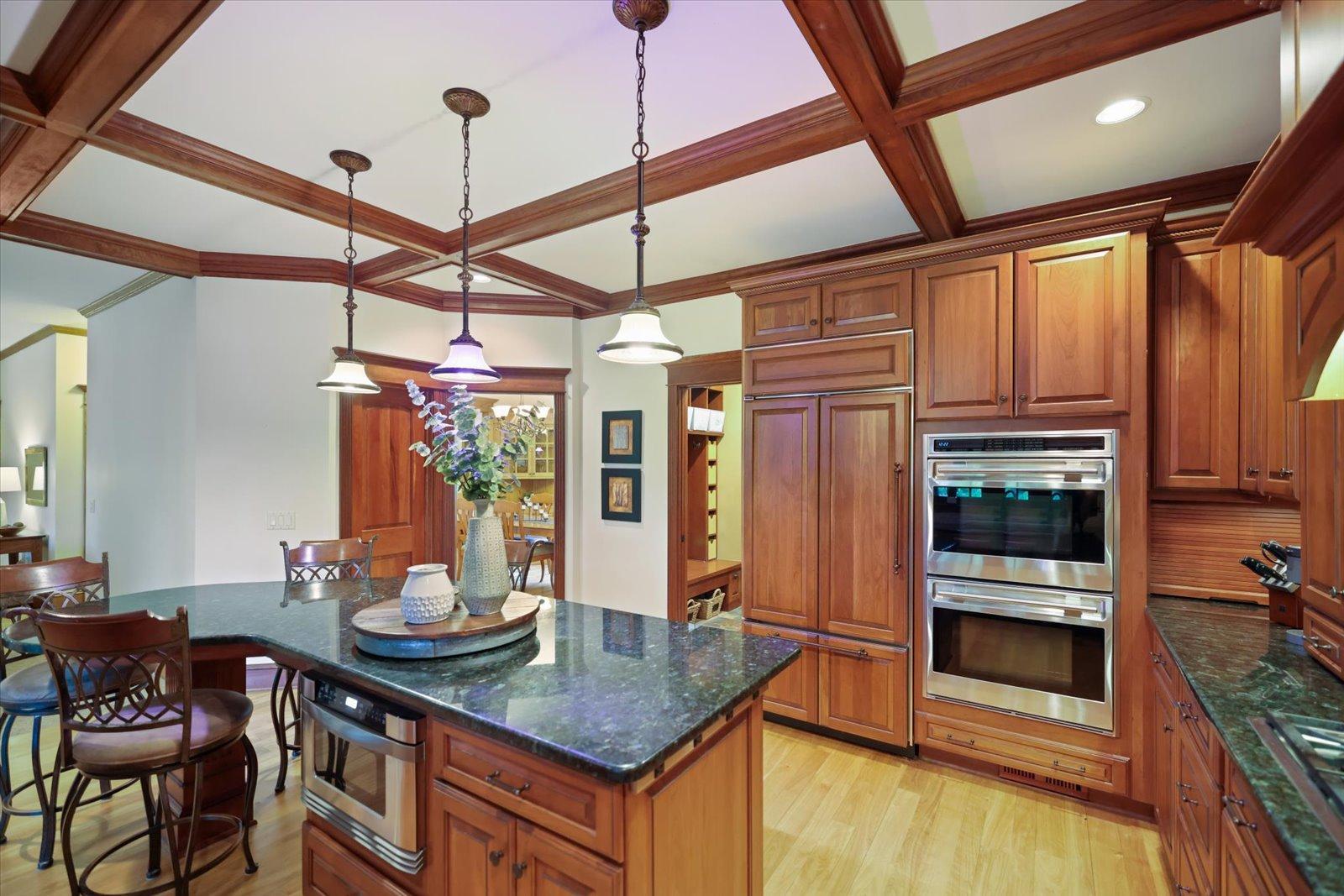 12093 Gantry Lane