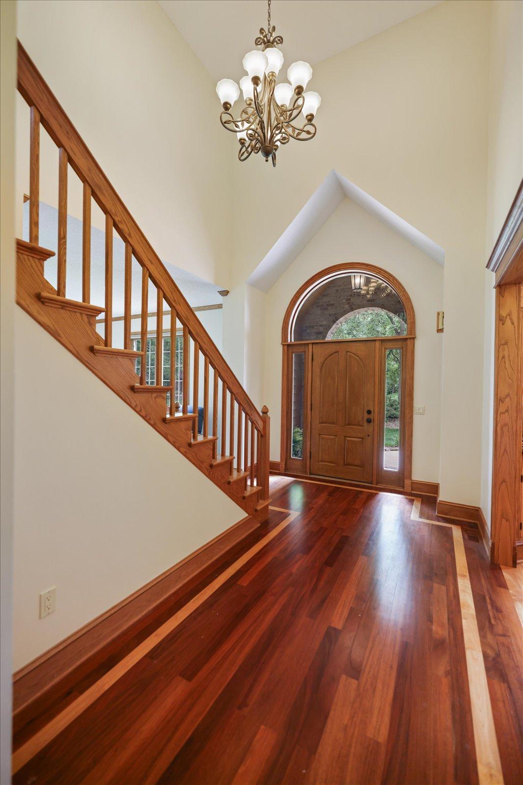 12093 Gantry Lane