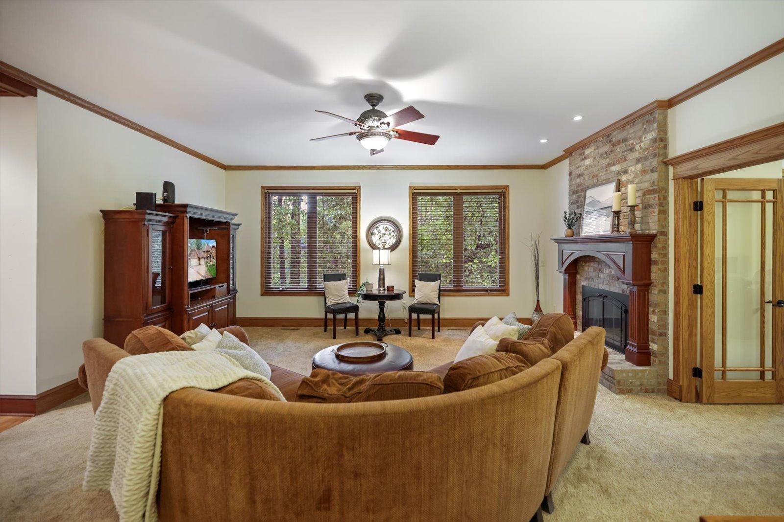 12093 Gantry Lane