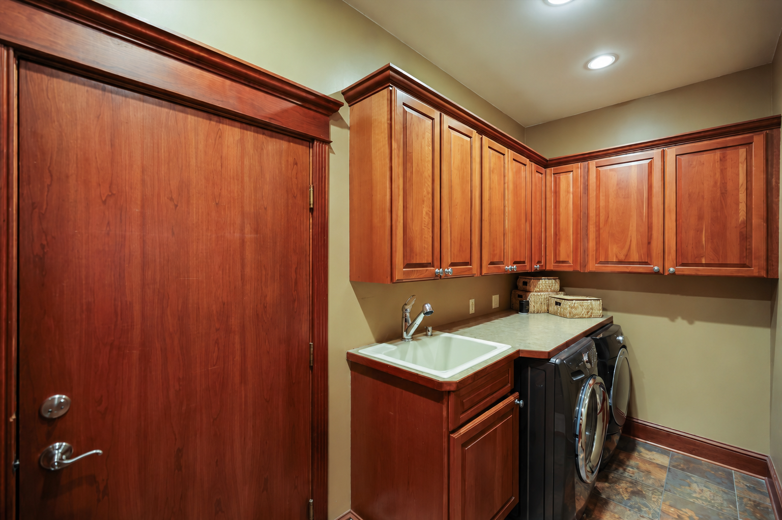 12093 Gantry Lane