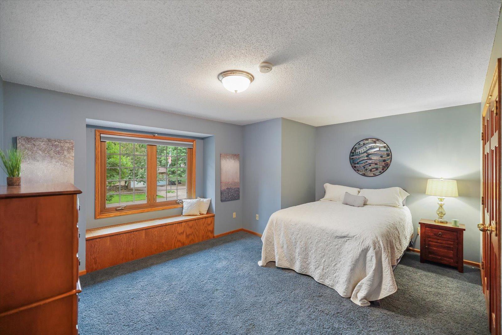 12093 Gantry Lane