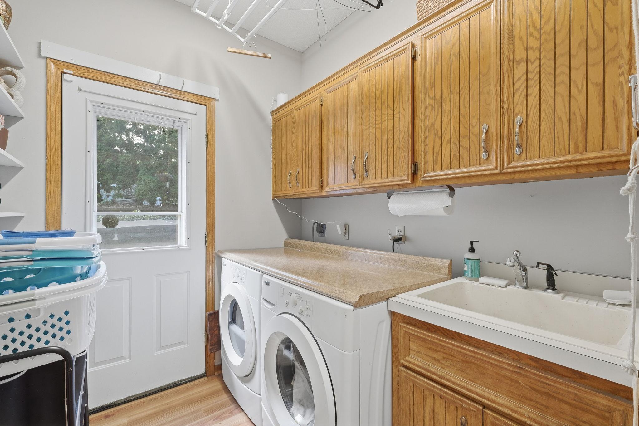 1364 Chatterton Court