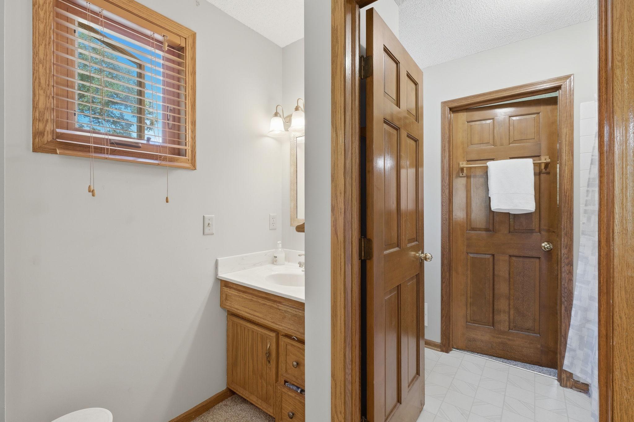 1364 Chatterton Court