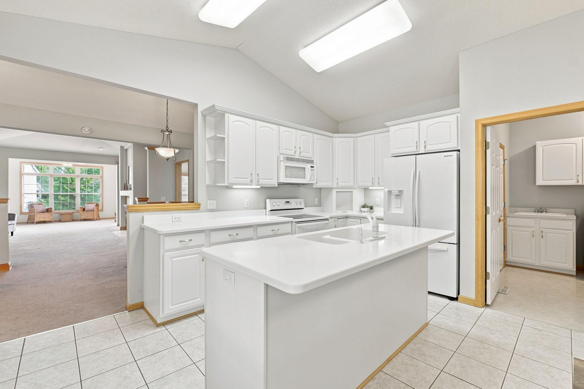 14433 Freesia Way