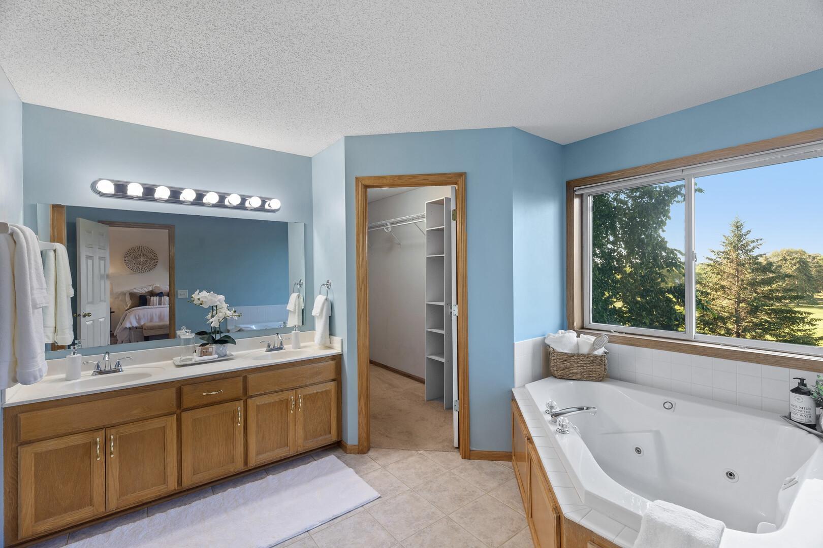 2713 Eagle Valley Drive